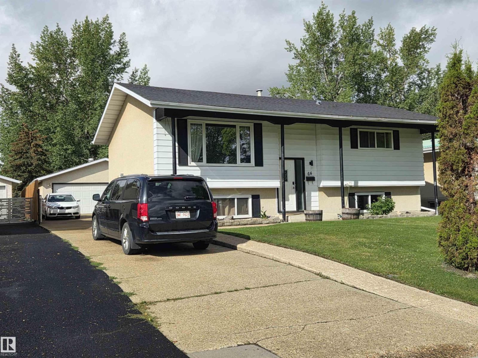64 Apache Cr, Leduc, Alberta  T9E 4H4 - Photo 1 - E4507291