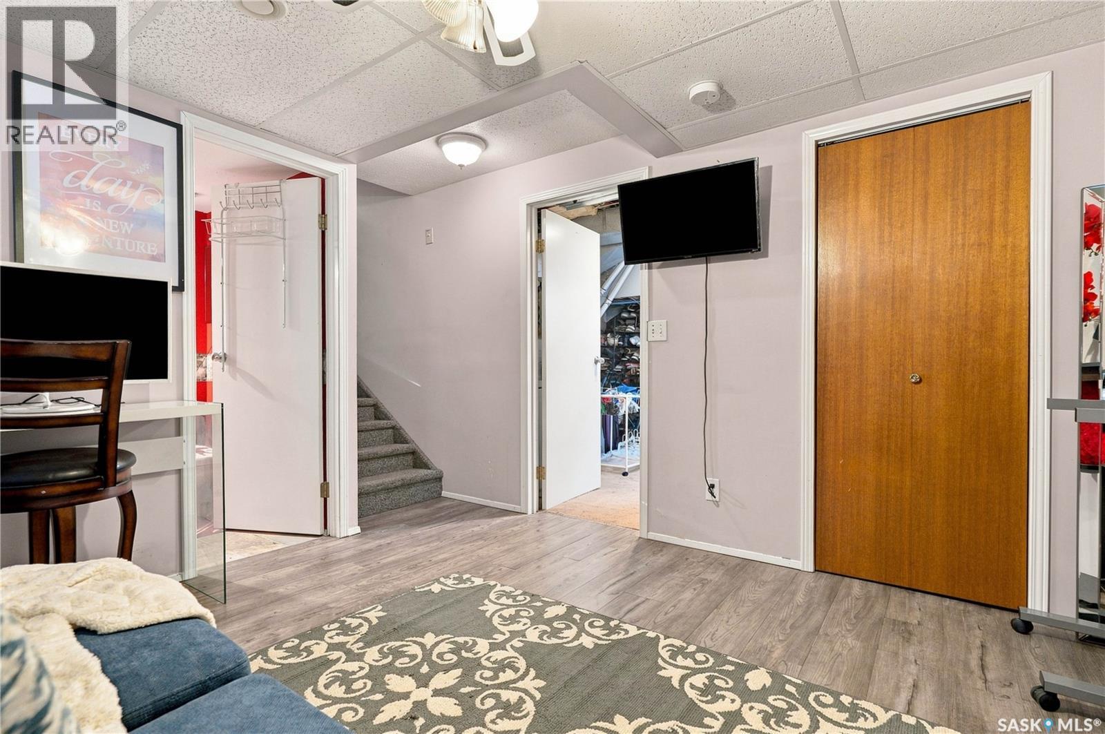 1423 Junor Avenue, Saskatoon, Saskatchewan  S7L 6T7 - Photo 25 - SK047648