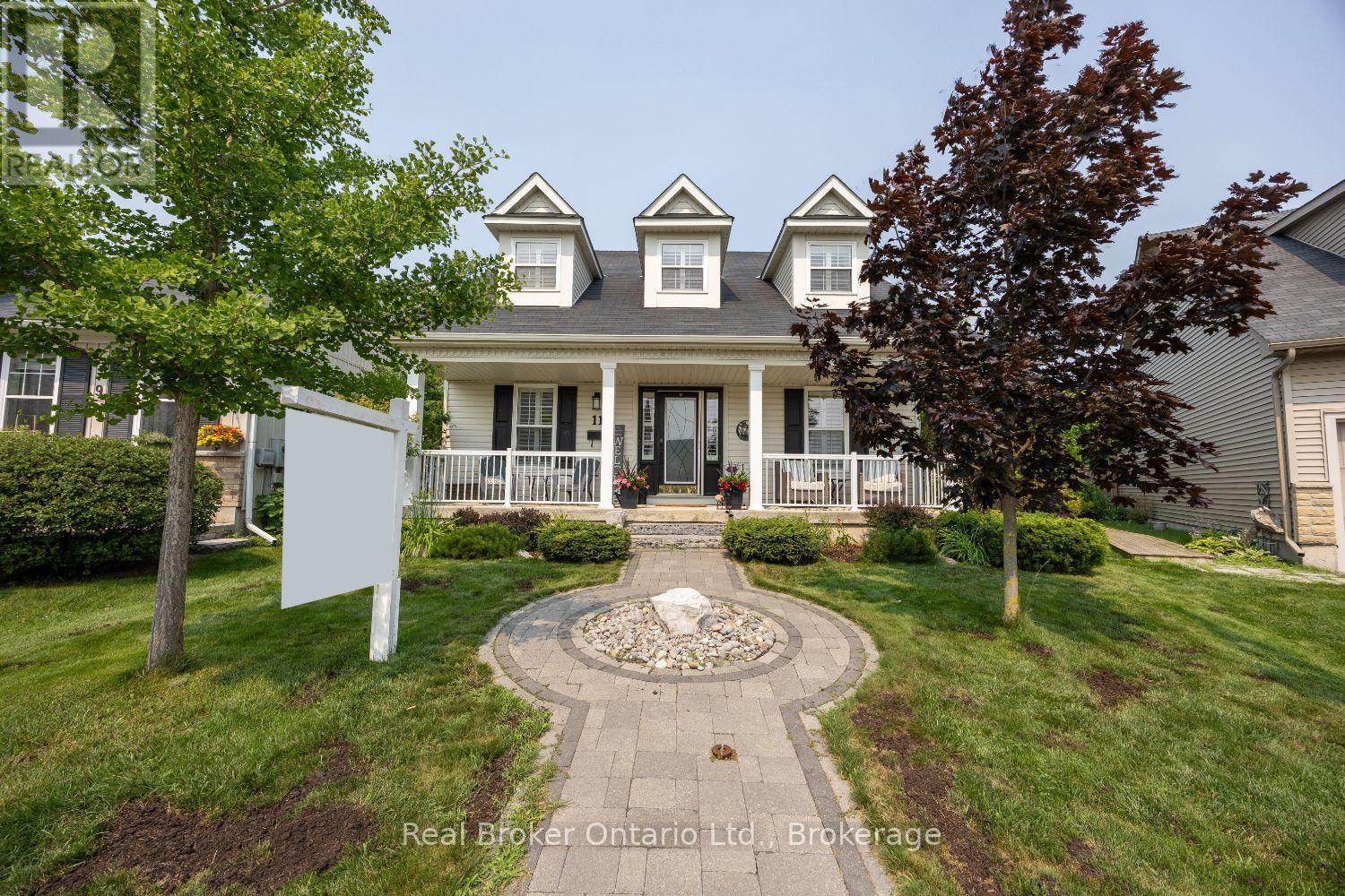 11 GREENAWAY CIRCLE, Port Hope, Ontario