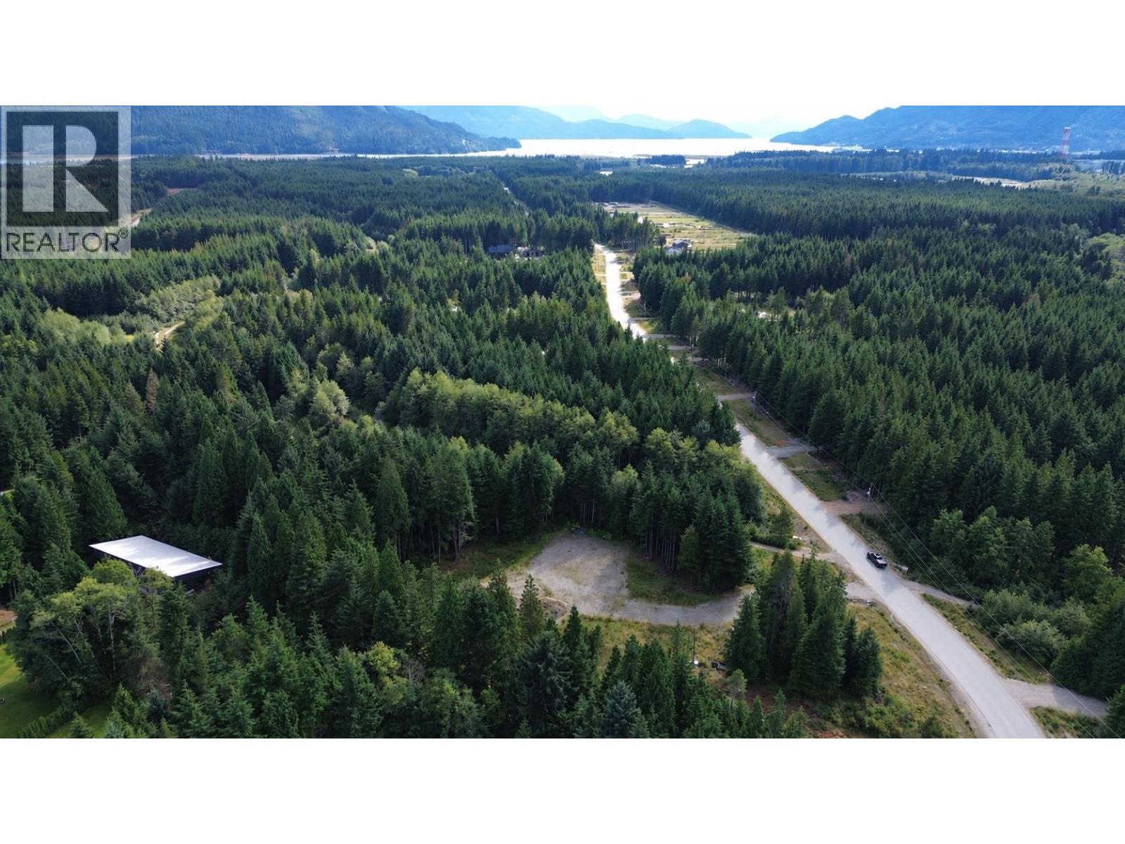 20 Elderberry Street, Kitimat, British Columbia  V8C 0A9 - Photo 6 - R3161291