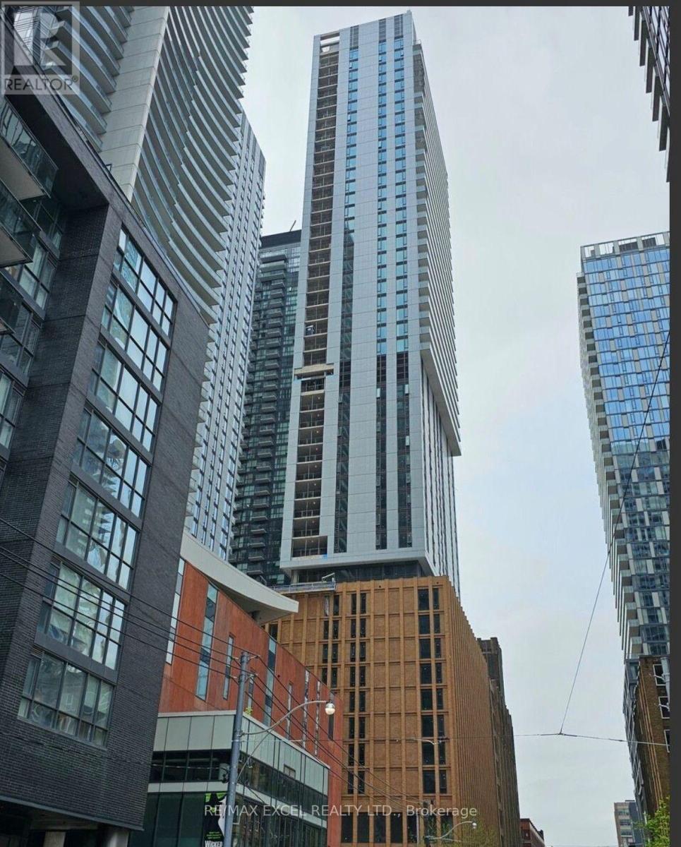 4305 - 8 Widmer Street, Toronto, Ontario  M5V 0W6 - Photo 14 - C13748650