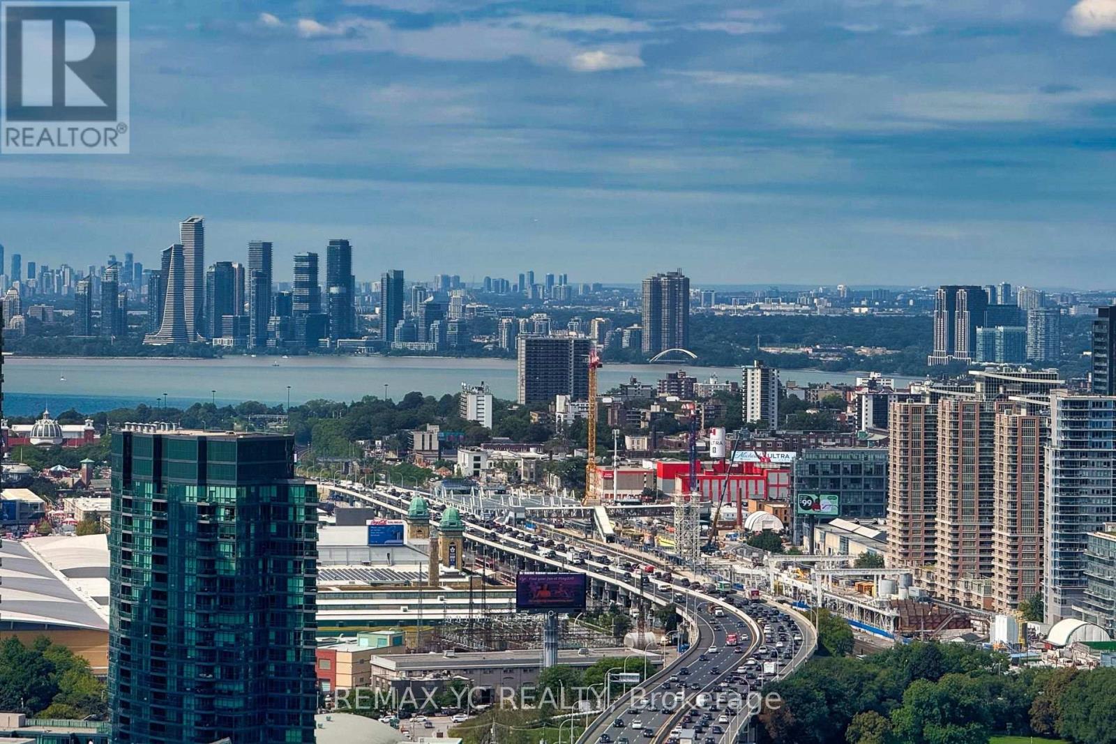 4611 - 75 Queens Wharf Road, Toronto, Ontario  M5V 0J8 - Photo 26 - C13748656