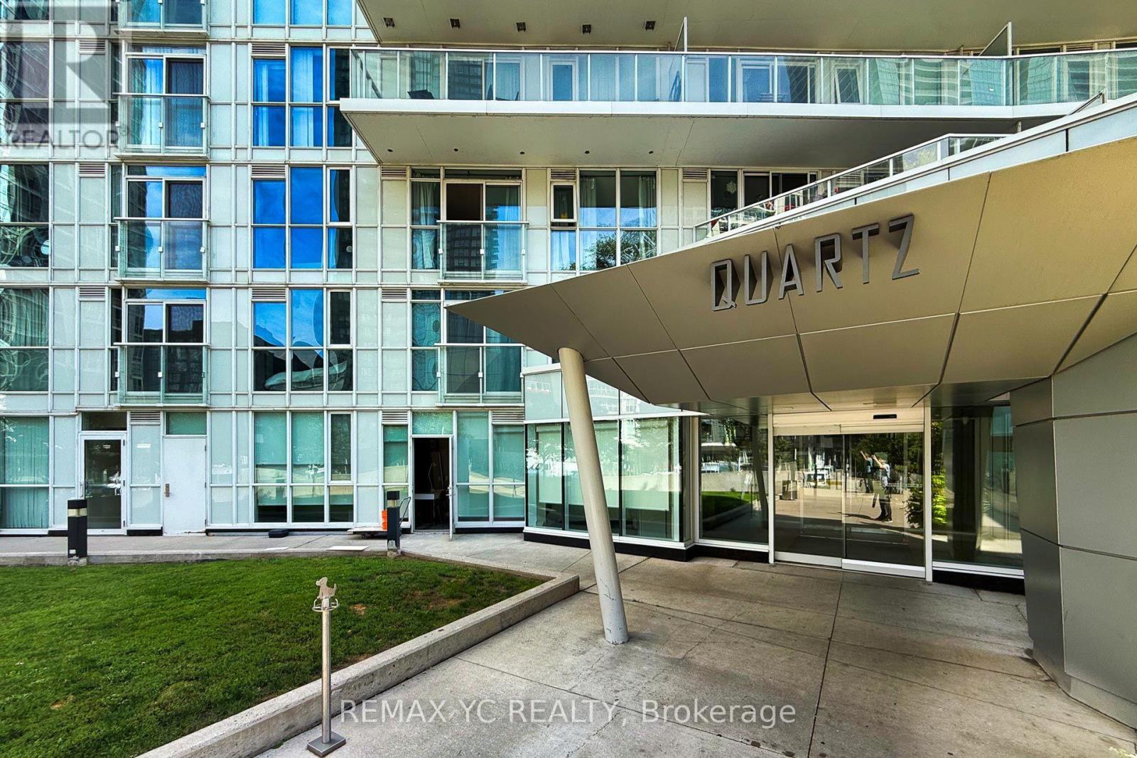 4611 - 75 Queens Wharf Road, Toronto, Ontario  M5V 0J8 - Photo 47 - C13748656