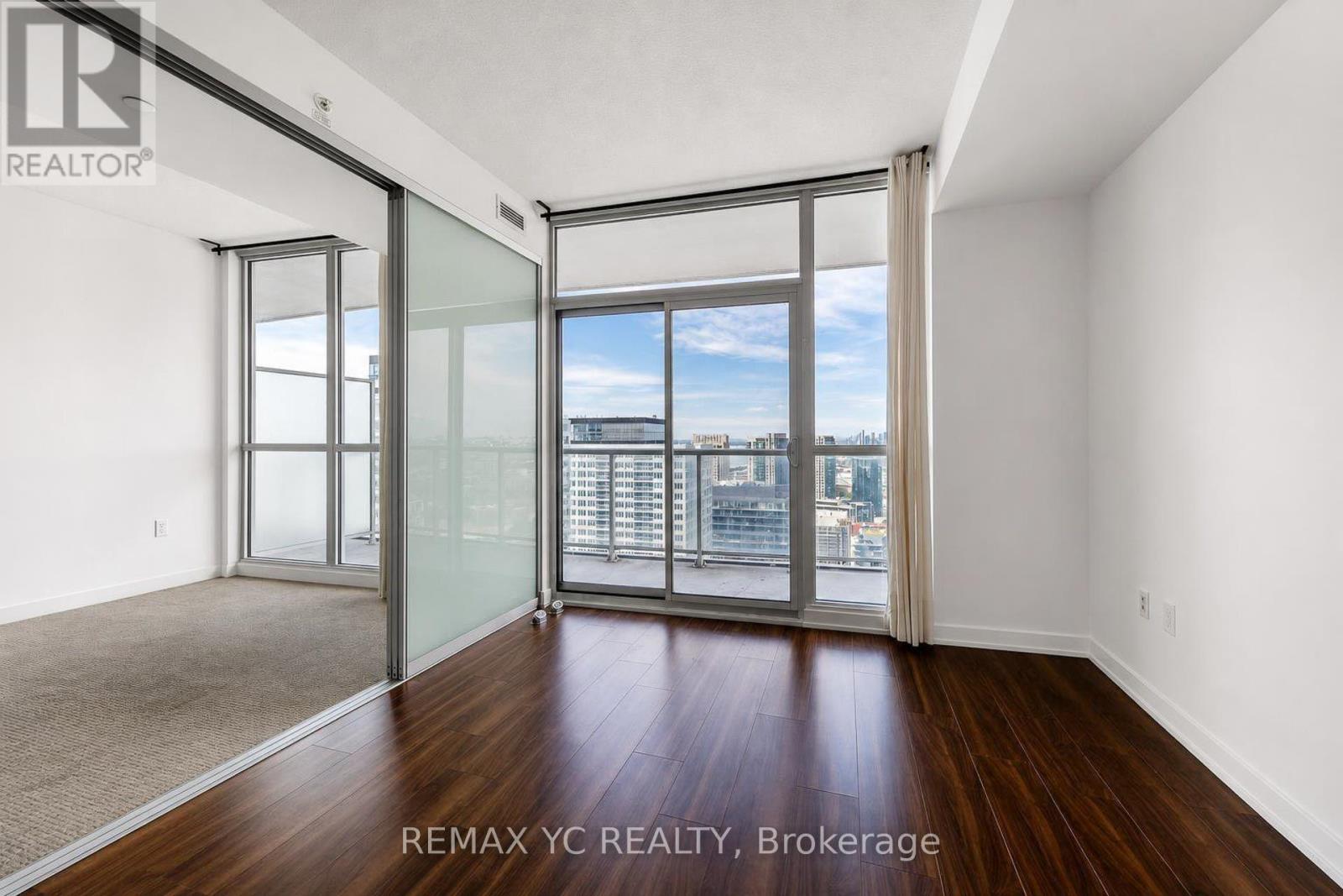 4611 - 75 Queens Wharf Road, Toronto, Ontario  M5V 0J8 - Photo 9 - C13748656