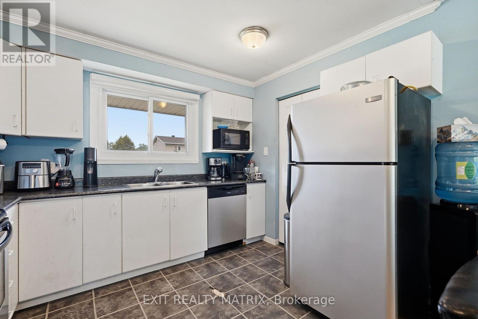 578 James Street, Hawkesbury, Ontario K6A 1T9 - Photo 6 - X13748654