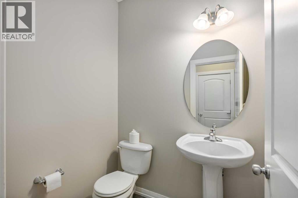 74 Ravenswynd Rise SE, Airdrie, Alberta  T4A 0J9 - Photo 19 - A2342543