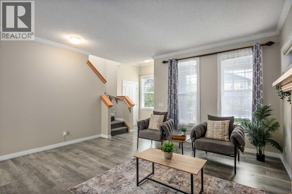 74 Ravenswynd Rise SE, Airdrie, Alberta  T4A 0J9 - Photo 5 - A2342543