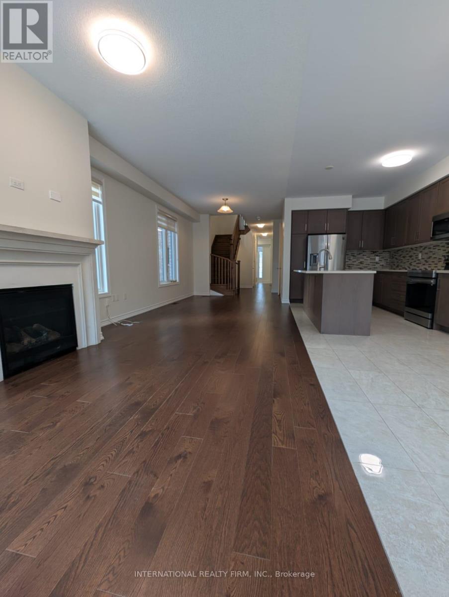 132 Laing Drive, Whitby, Ontario L1P 0N5 - Photo 7 - E13608378