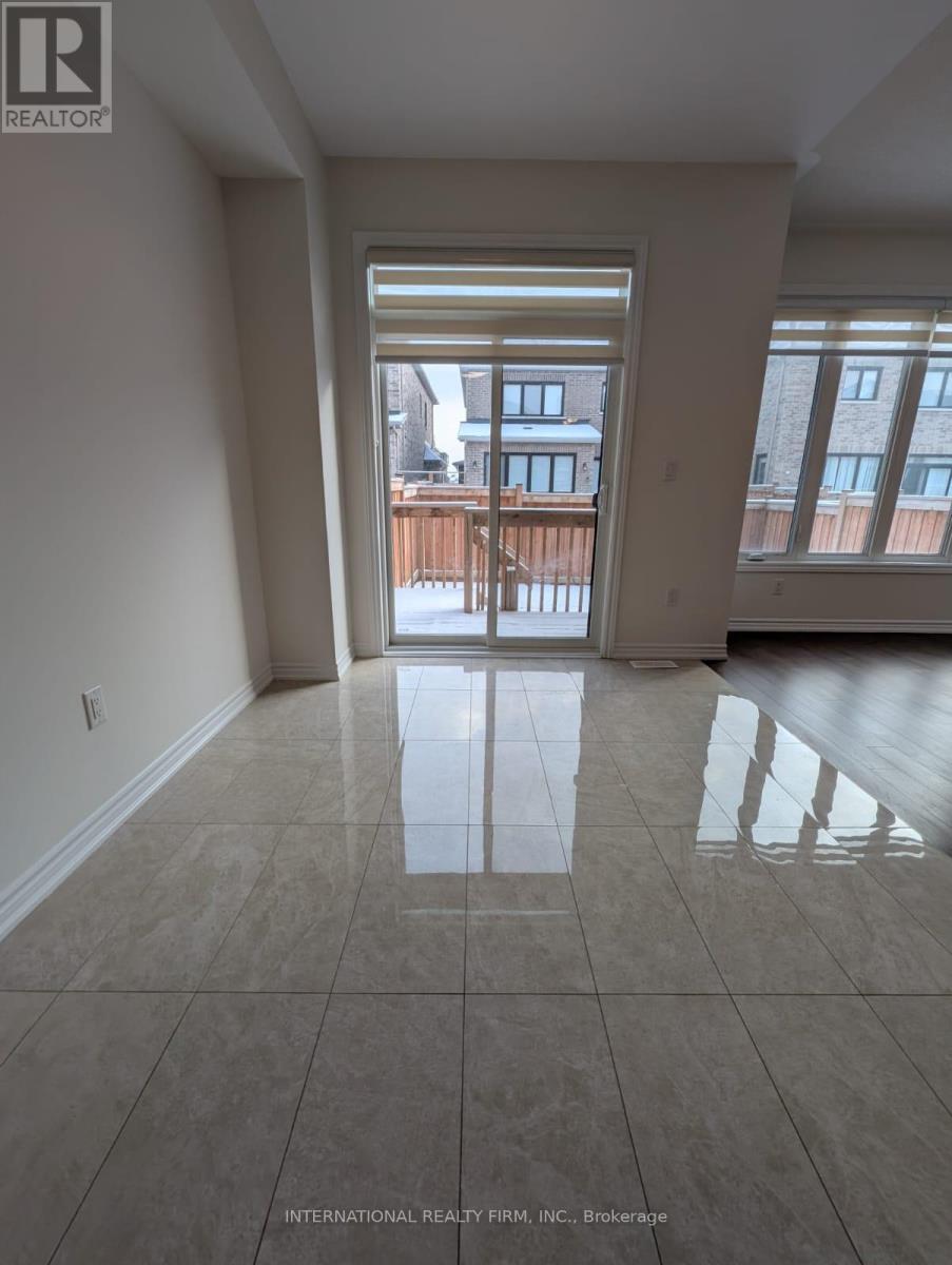 132 Laing Drive, Whitby, Ontario L1P 0N5 - Photo 5 - E13608378