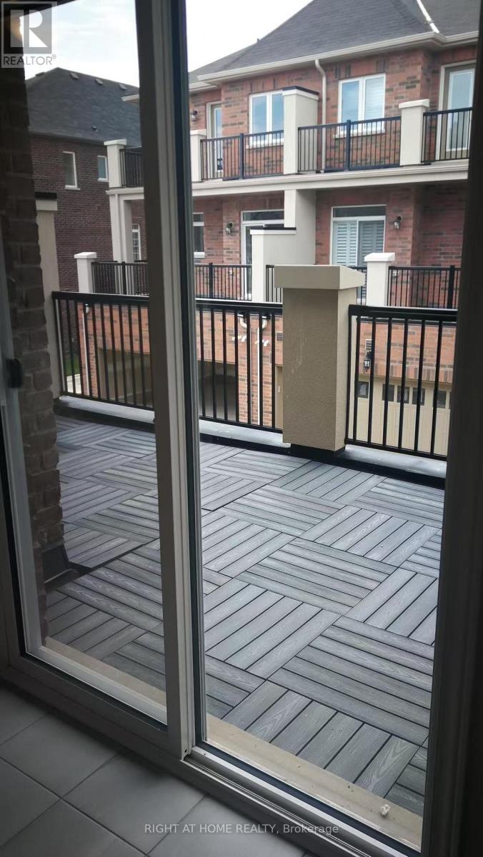 3312 Erasmum Street, Oakville, Ontario  L6M 4J9 - Photo 14 - W13748604
