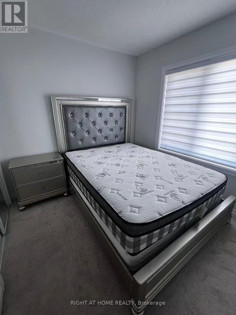 3312 Erasmum Street, Oakville, Ontario  L6M 4J9 - Photo 7 - W13748604