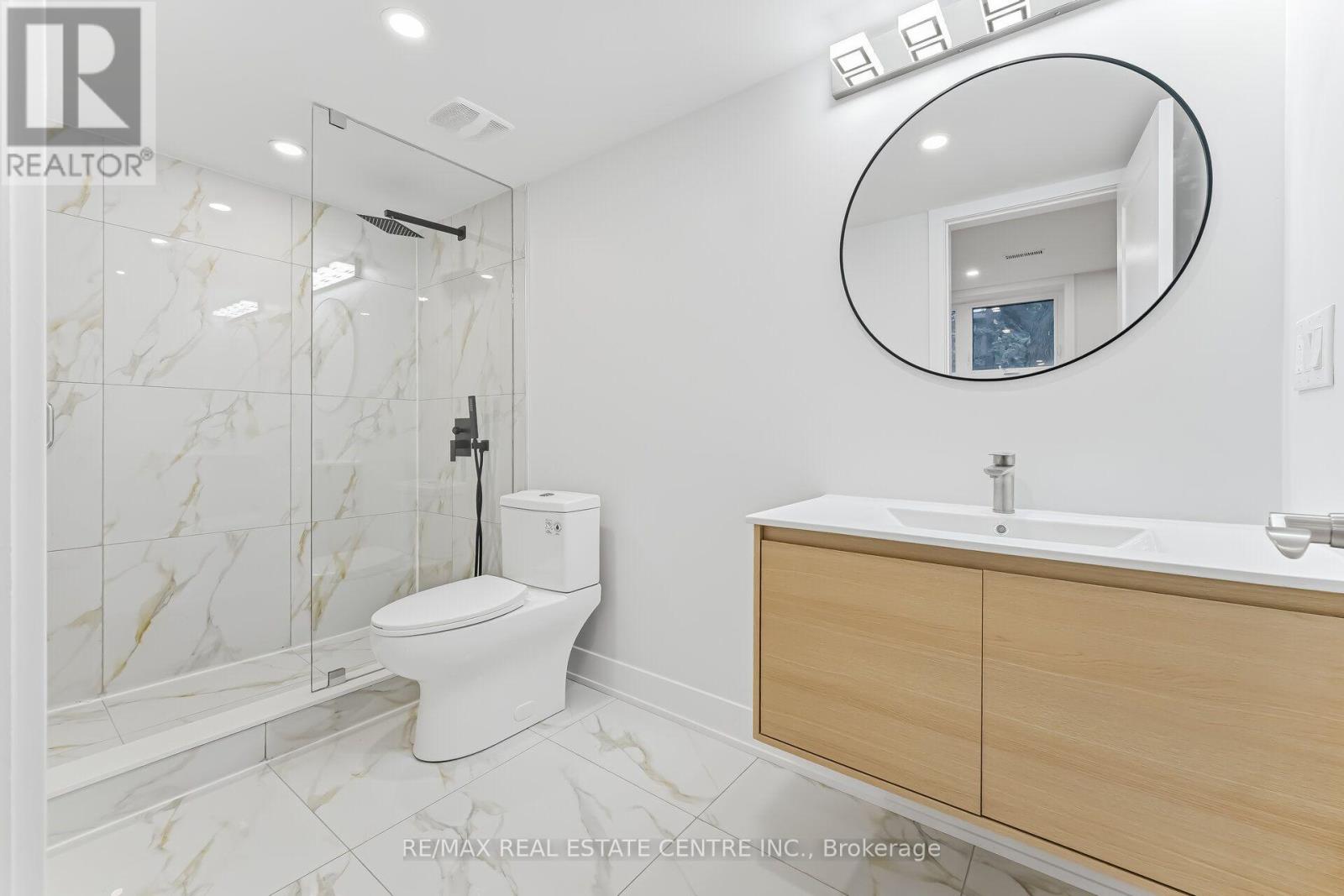 Basement - 11 Bentley Drive, Toronto, Ontario  M8Z 3L9 - Photo 22 - W13748614