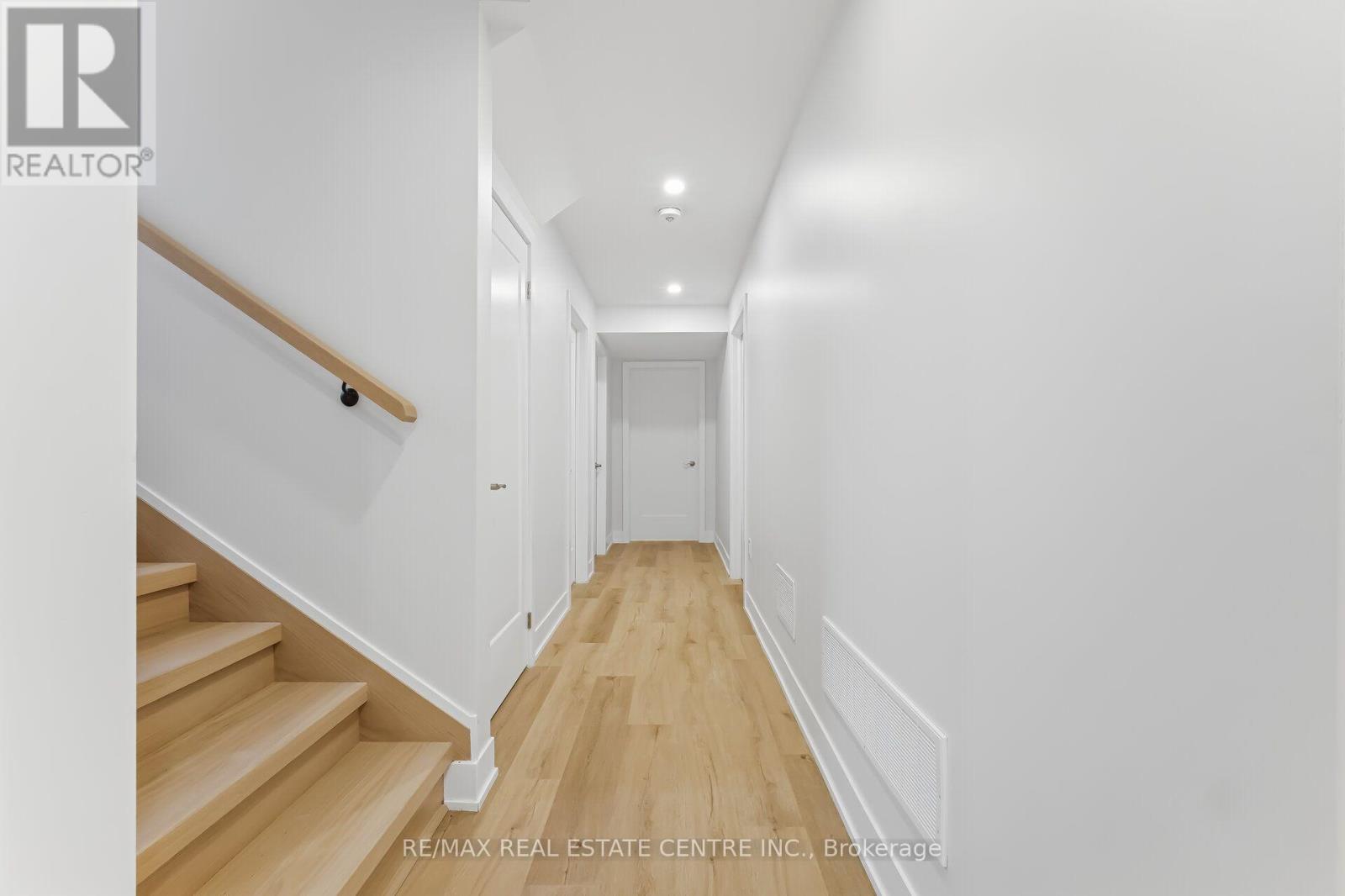 Basement - 11 Bentley Drive, Toronto, Ontario  M8Z 3L9 - Photo 5 - W13748614