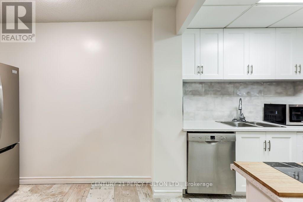 1406 - 299 Mill Road, Toronto, Ontario  M9C 4V9 - Photo 15 - W13748624