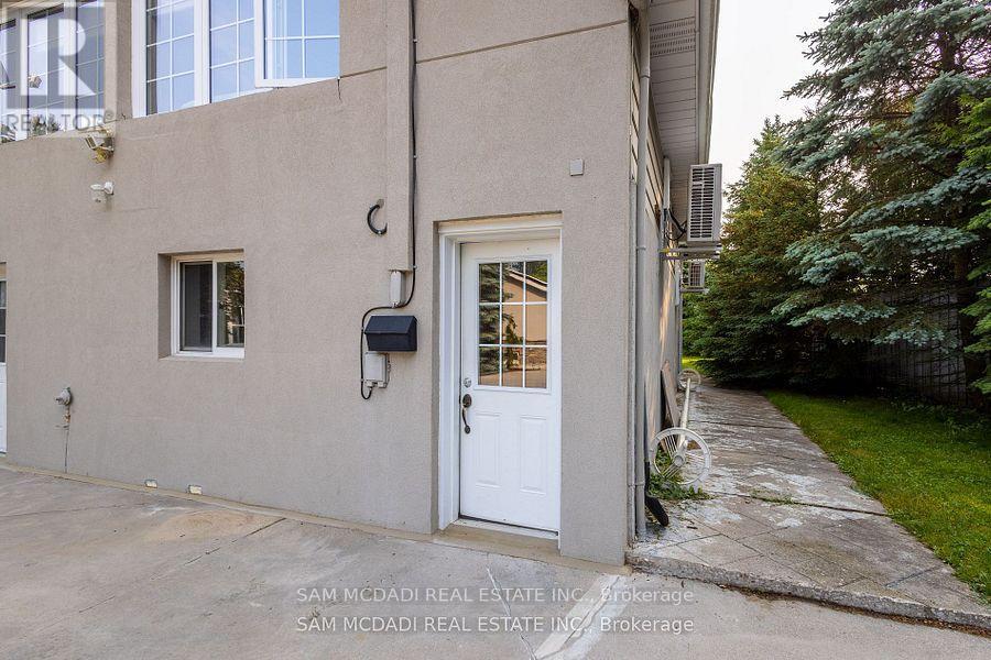 Upper - 14011 Trafalgar Road, Halton Hills, Ontario  L7G 4S4 - Photo 3 - W13748658