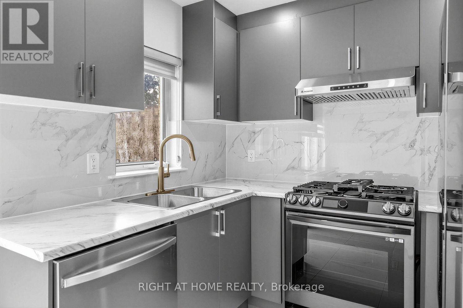 31 - 80 Strathaven Drive, Mississauga, Ontario  L5R 3V9 - Photo 13 - W13748670
