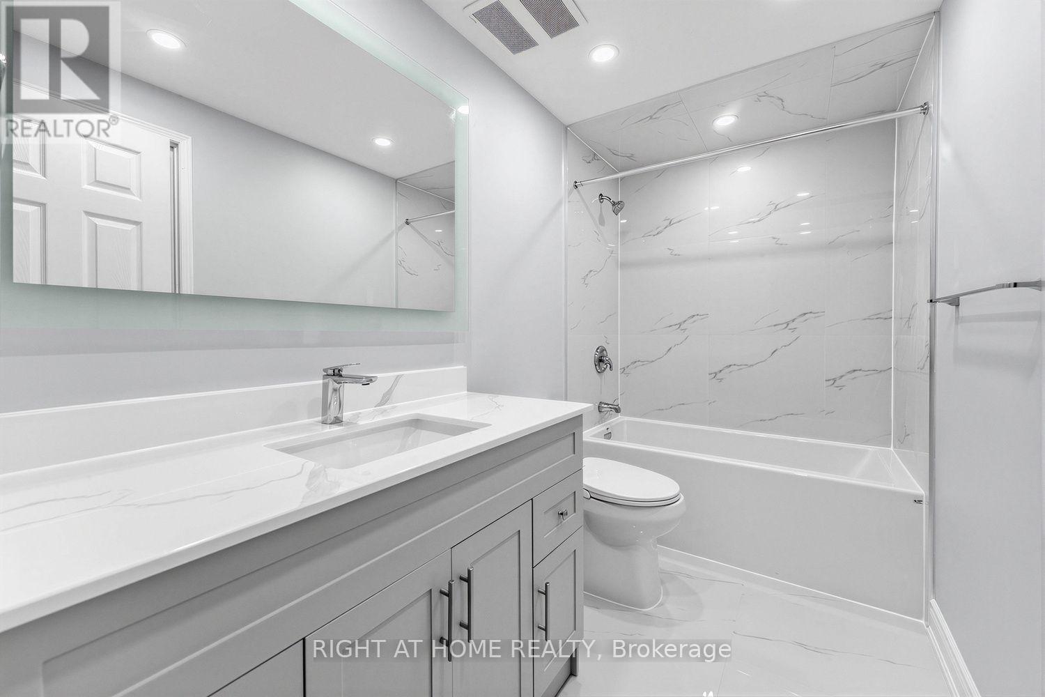 31 - 80 Strathaven Drive, Mississauga, Ontario  L5R 3V9 - Photo 21 - W13748670