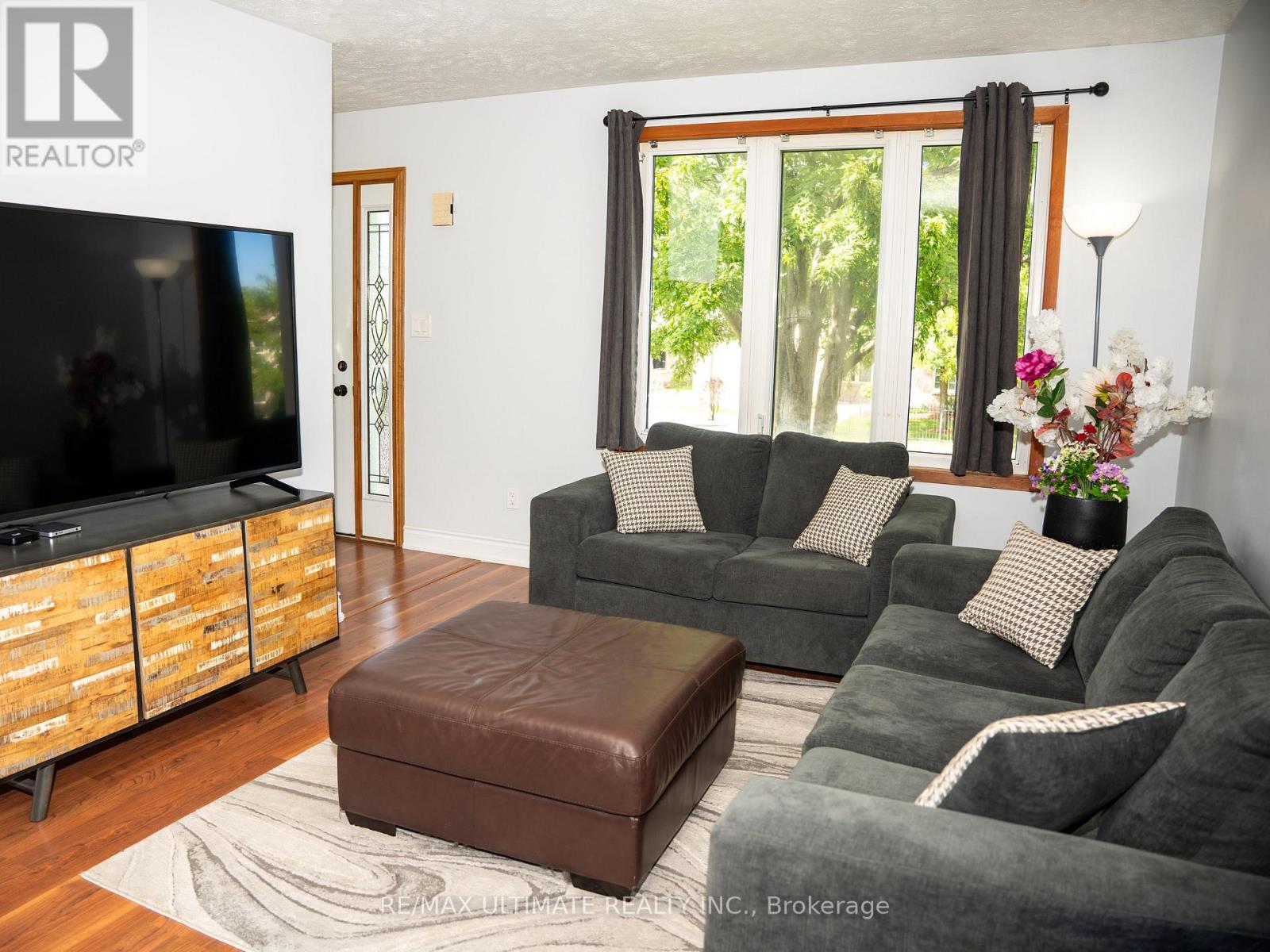 1139 15th Street S, Owen Sound, Ontario  N4K 5V7 - Photo 2 - X13748638