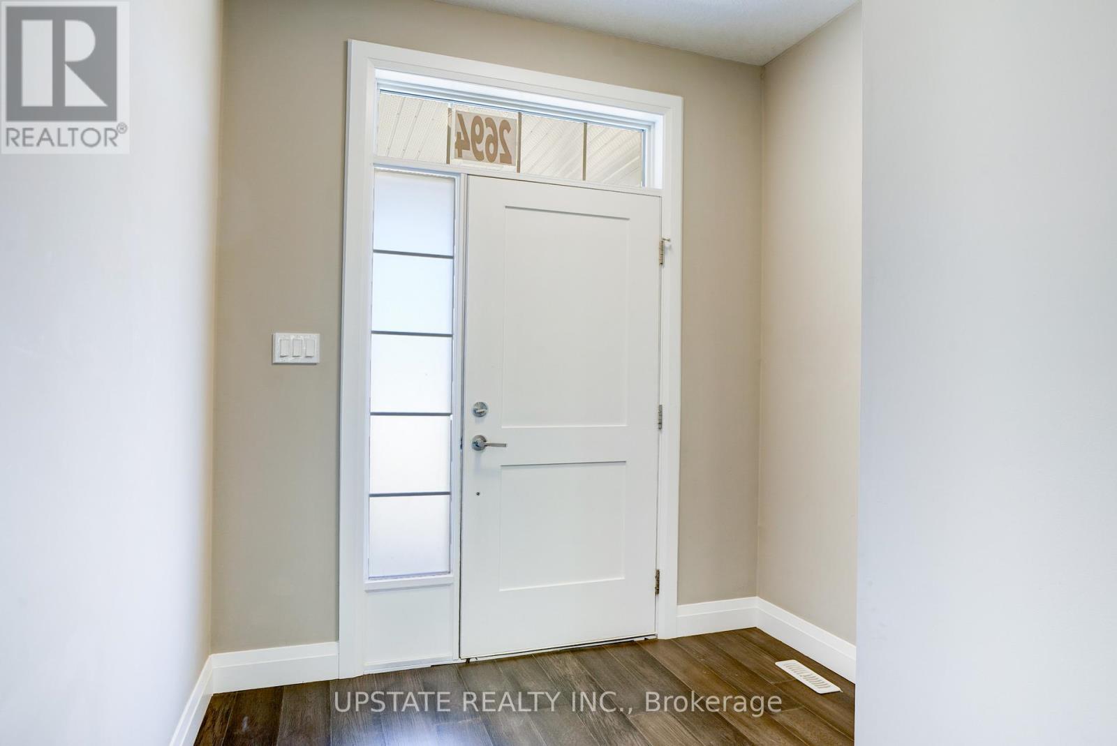 2694 Bobolink Lane, London South, Ontario  N6M 0J9 - Photo 2 - X13748668