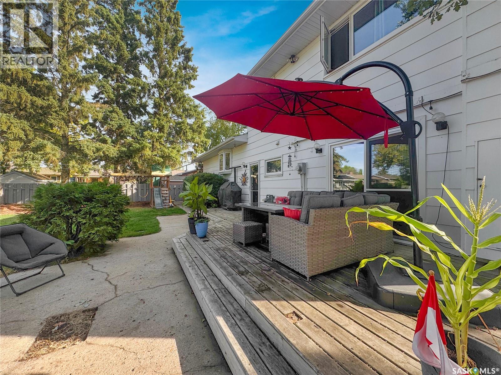2061 95th Street, North Battleford, Saskatchewan  S9A 3C6 - Photo 28 - SK047500