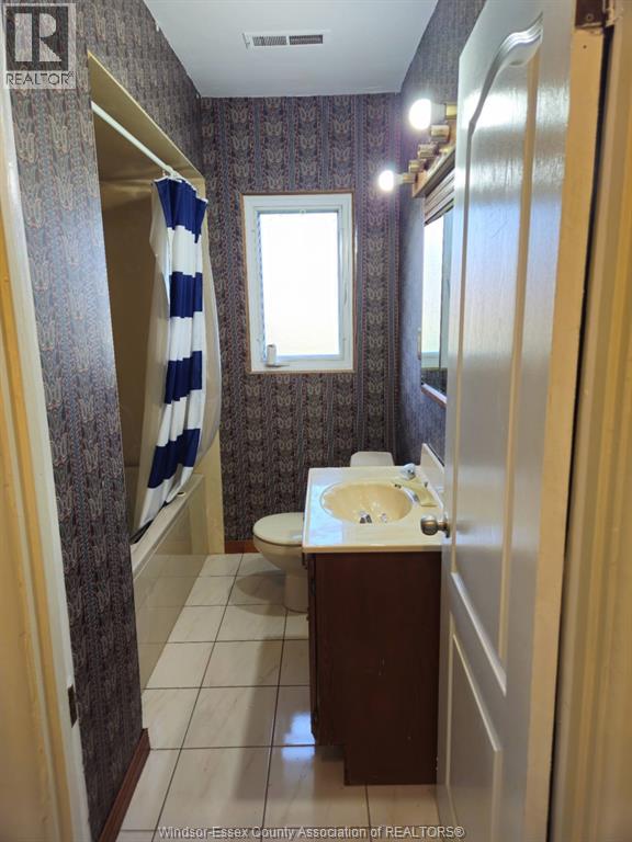 14022 Riverside Drive East, Tecumseh, Ontario  N8N 1B6 - Photo 13 - 26021404