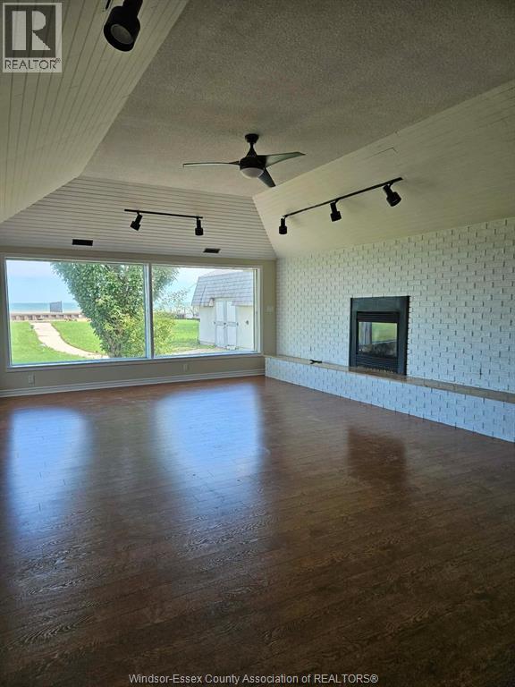 14022 Riverside Drive East, Tecumseh, Ontario  N8N 1B6 - Photo 10 - 26021404