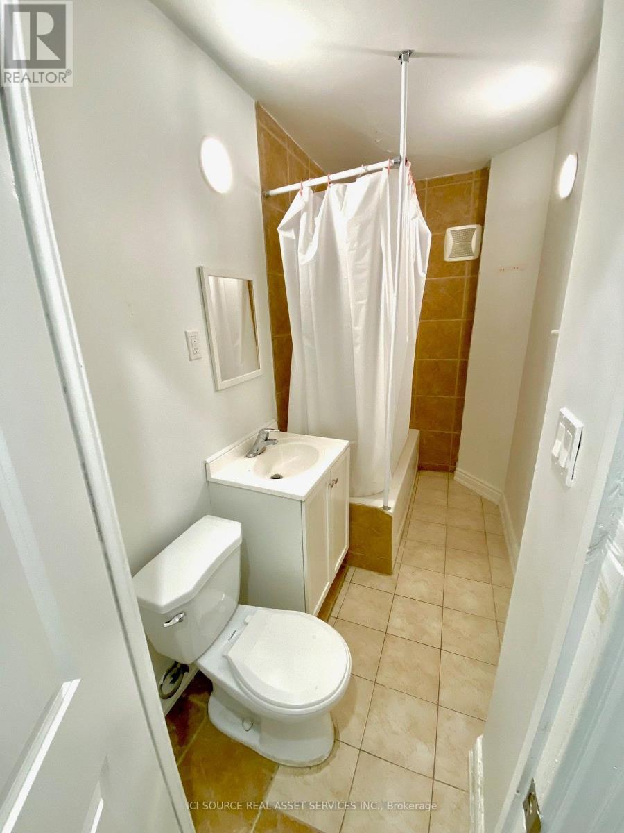 2 - 146 Brunswick Avenue, Toronto, Ontario  M5S 2M2 - Photo 6 - C13748746
