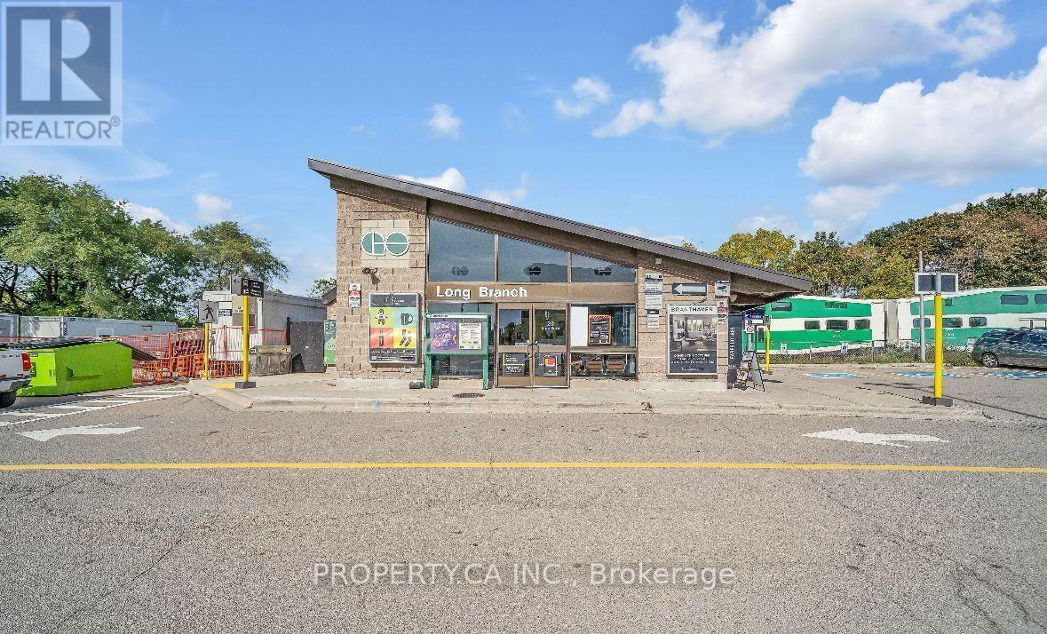 7 - 135 Long Branch Avenue, Toronto, Ontario  M8W 0A9 - Photo 41 - W13748736