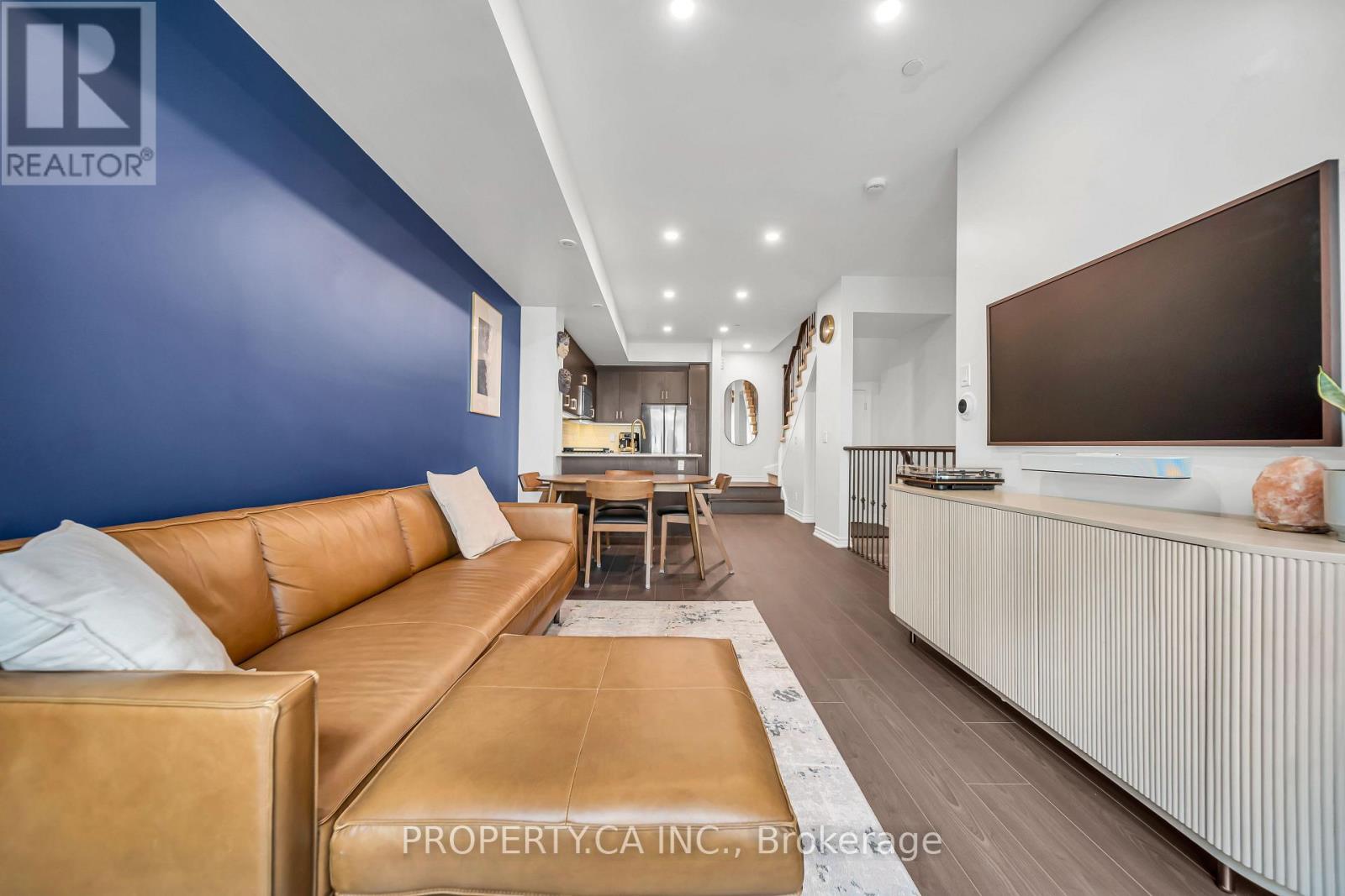 7 - 135 Long Branch Avenue, Toronto, Ontario  M8W 0A9 - Photo 8 - W13748736