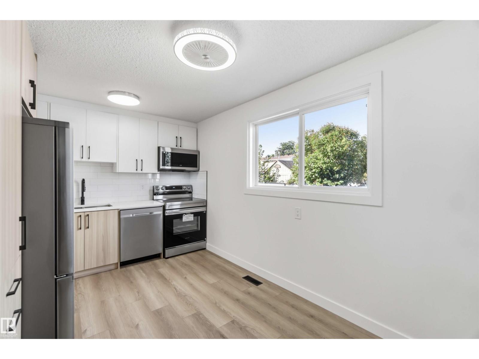 160 Habitat Cr NW, Edmonton, Alberta  T5A 2X7 - Photo 11 - E4507297
