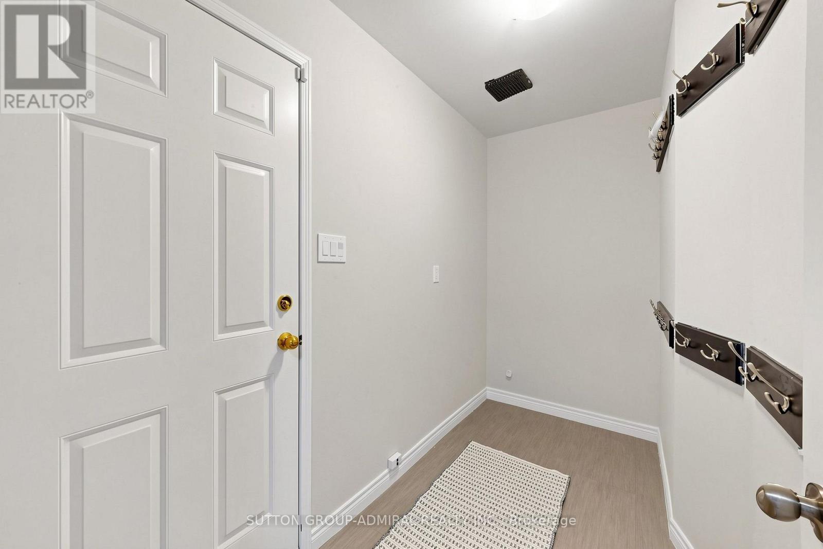 38 Felt Crescent, Barrie, Ontario  L4N 8V1 - Photo 20 - S13743664