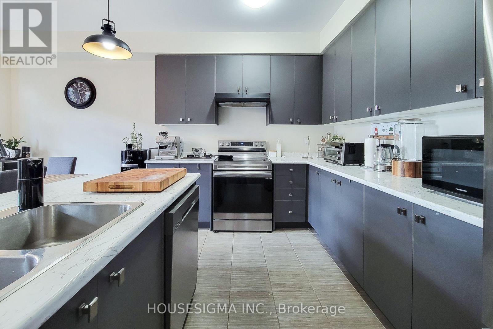 92 Sundin Drive, Haldimand, Ontario  N3W 0H3 - Photo 11 - X13748732
