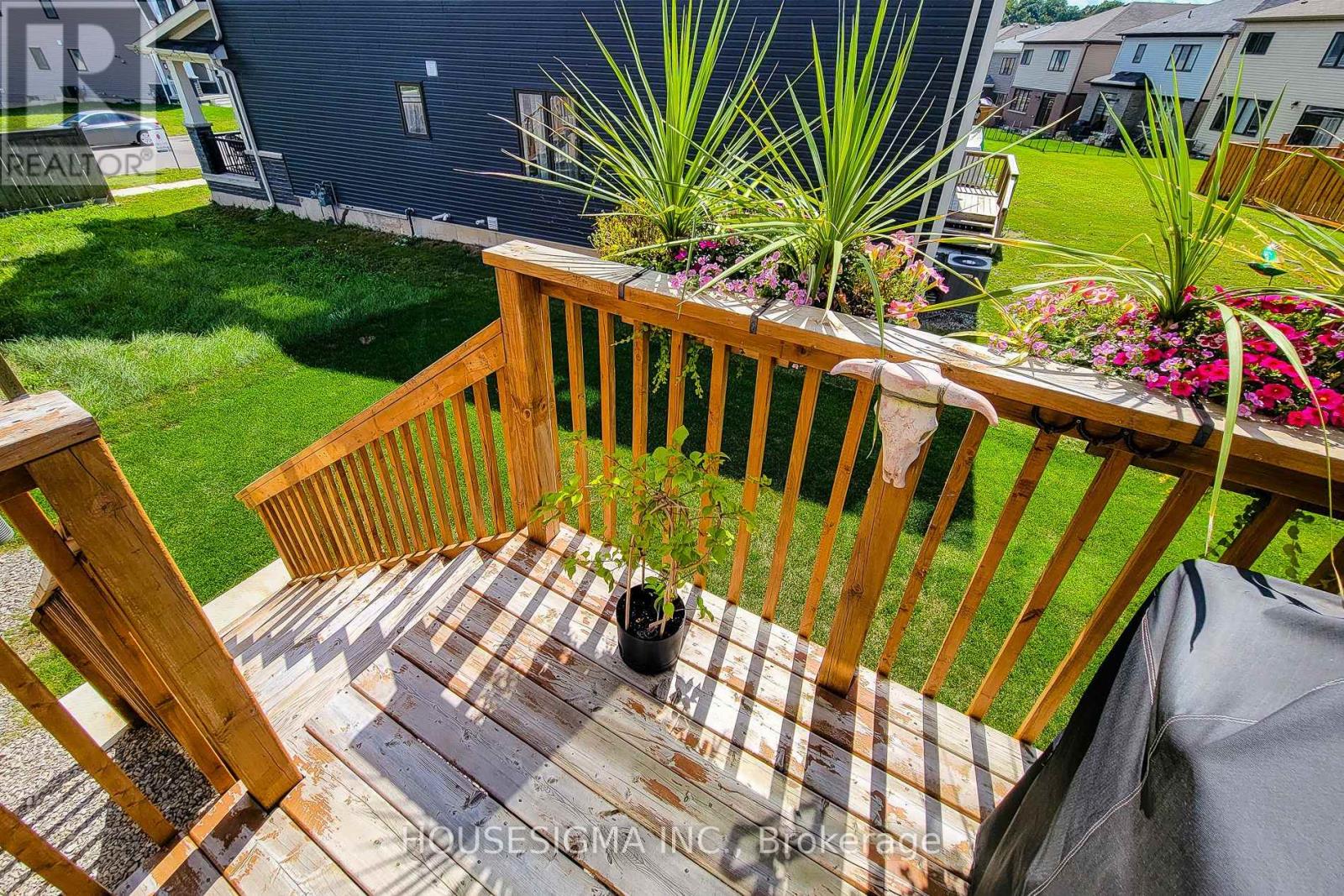 92 Sundin Drive, Haldimand, Ontario  N3W 0H3 - Photo 41 - X13748732