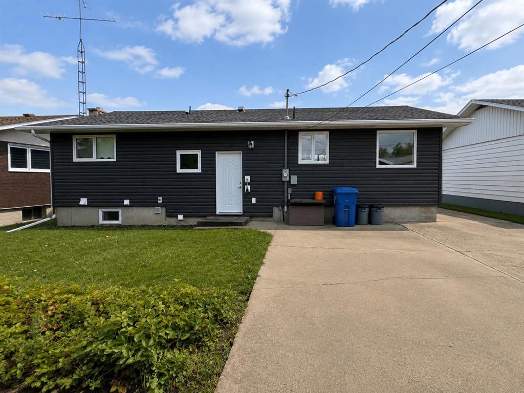 1474 3rd Street N, Swan River, Manitoba  R0L 1Z0 - Photo 3 - 202622130