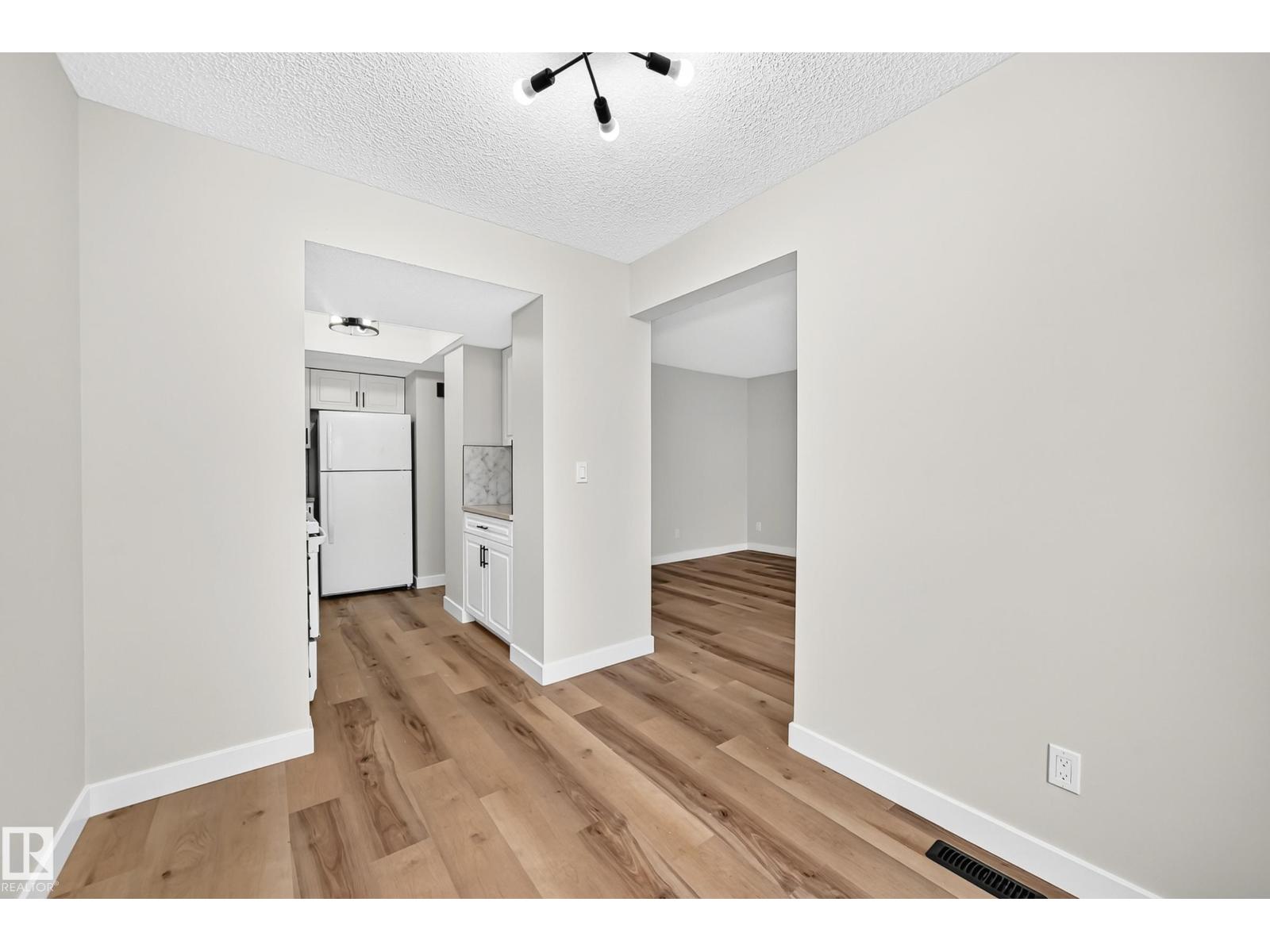Unknown Address, , - Photo 14 - E4507300