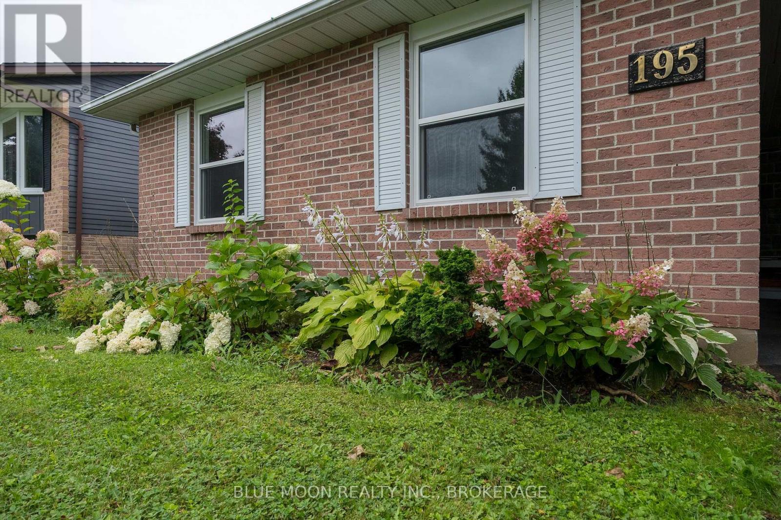 195 Splinter Court, Kingston, Ontario K7M 7Z3 - Photo 4 - X13748764