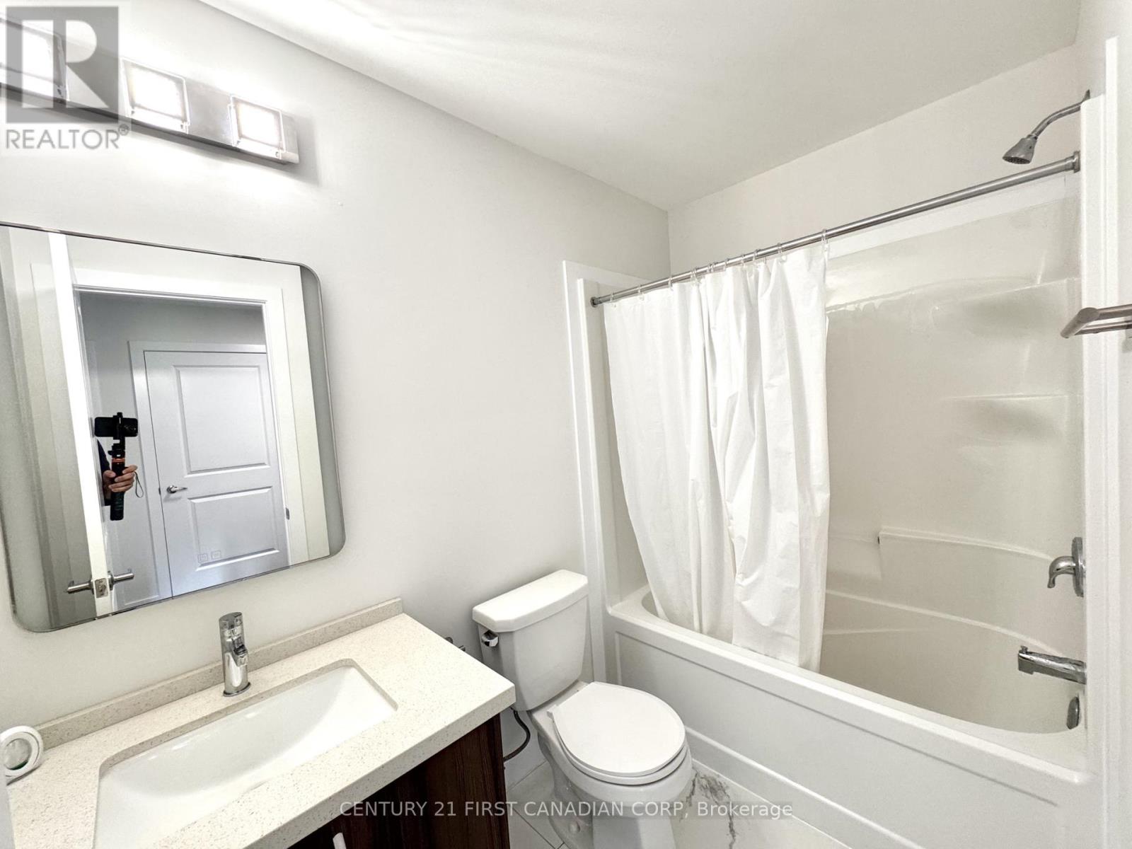 29 - 349 Southdale Road E, London South, Ontario  N6E 1A2 - Photo 18 - X13748774