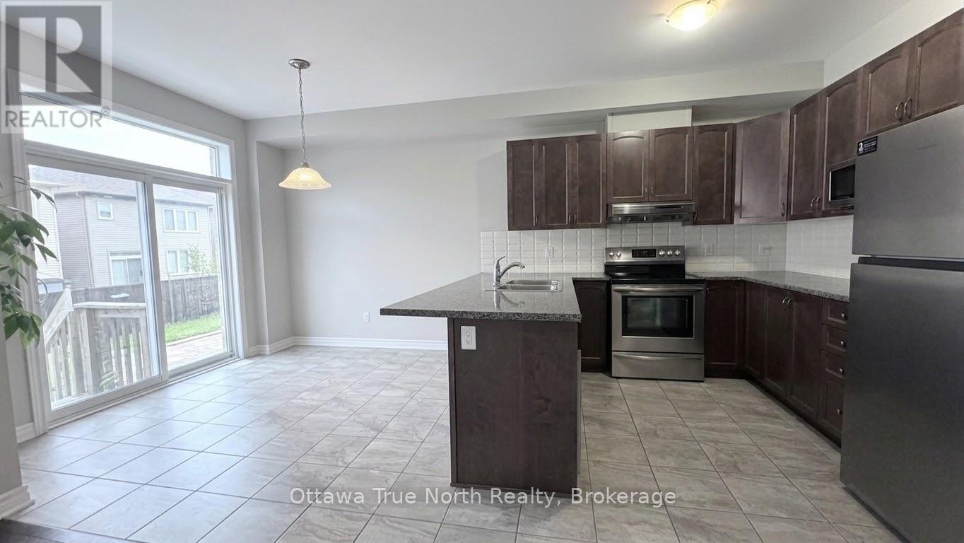 150 Westover Crescent, Ottawa, Ontario  K2T 0K6 - Photo 6 - X13748762