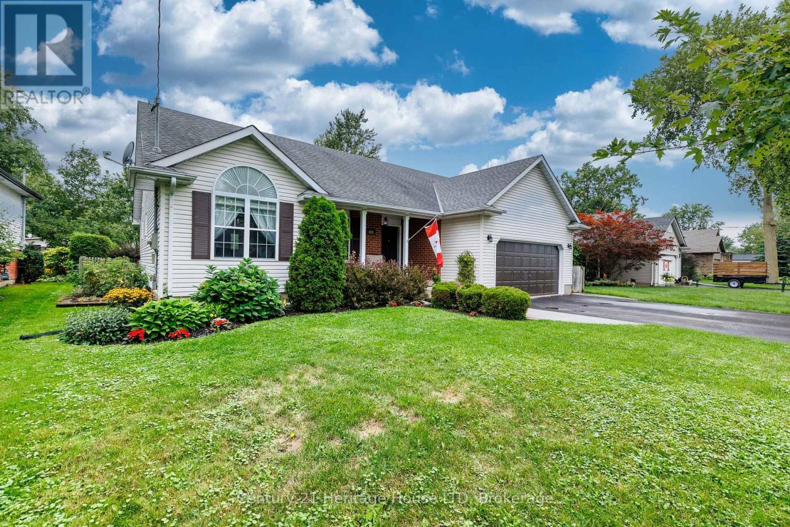 621 PARKDALE AVENUE, Fort Erie, Ontario