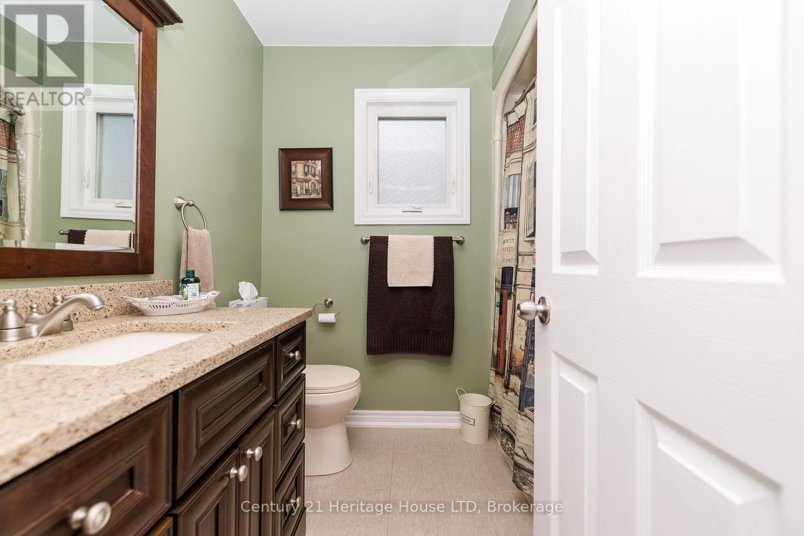 621 Parkdale Avenue, Fort Erie, Ontario  L2A 5B3 - Photo 16 - X13748836