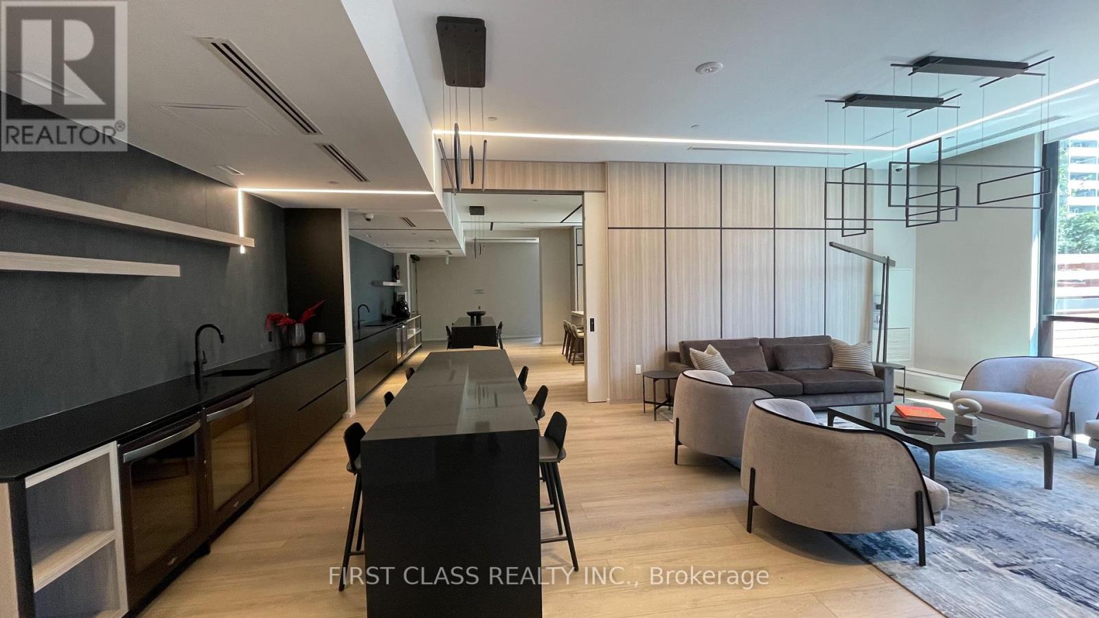 3807 - 609 Sherbourne Street, Toronto, Ontario  M4X 0A4 - Photo 9 - C13748840