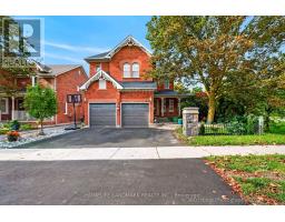 42 BLACKFRIAR AVENUE, Whitby, Ontario