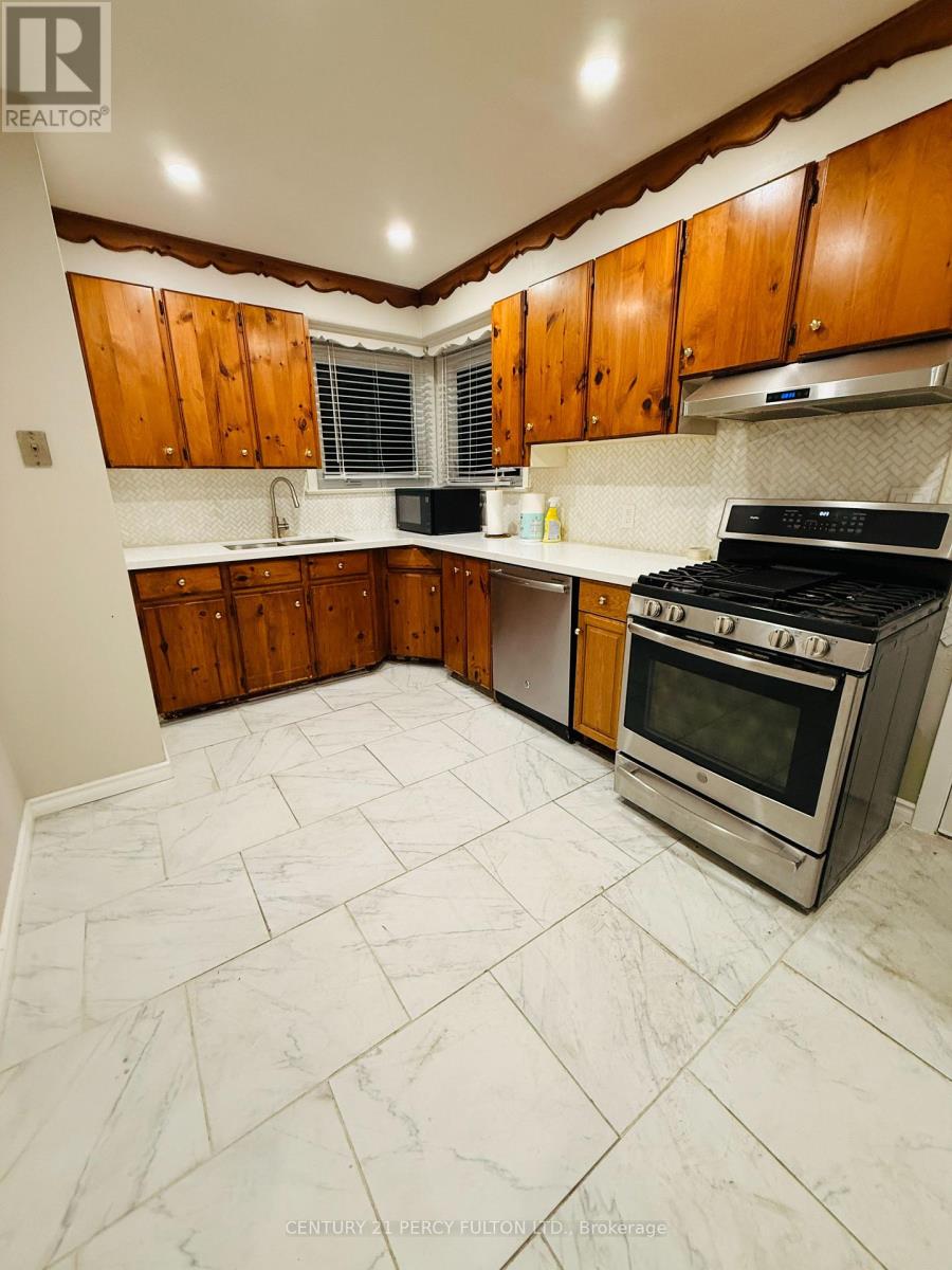 379 Welland Avenue, Oshawa, Ontario  L1J 3C7 - Photo 8 - E13748838