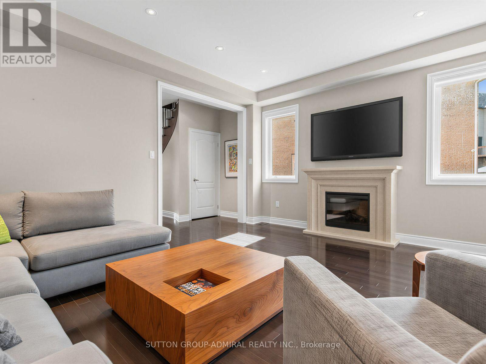 67 Bristlewood Crescent, Vaughan, Ontario  L4J 9K9 - Photo 8 - N13747246