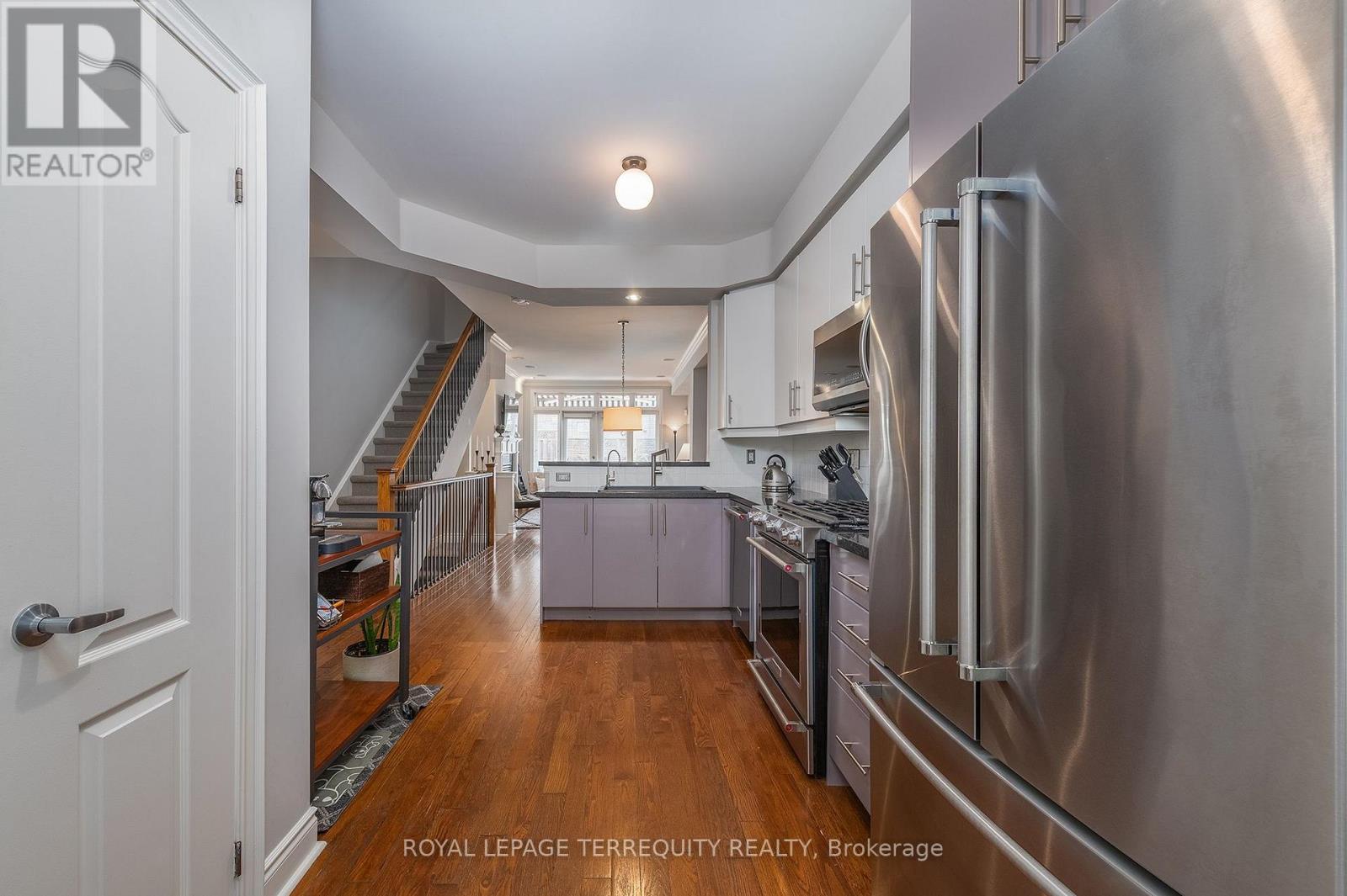 9 - 265 Van Dusen Boulevard, Toronto, Ontario  M8Z 3J2 - Photo 6 - W13748750