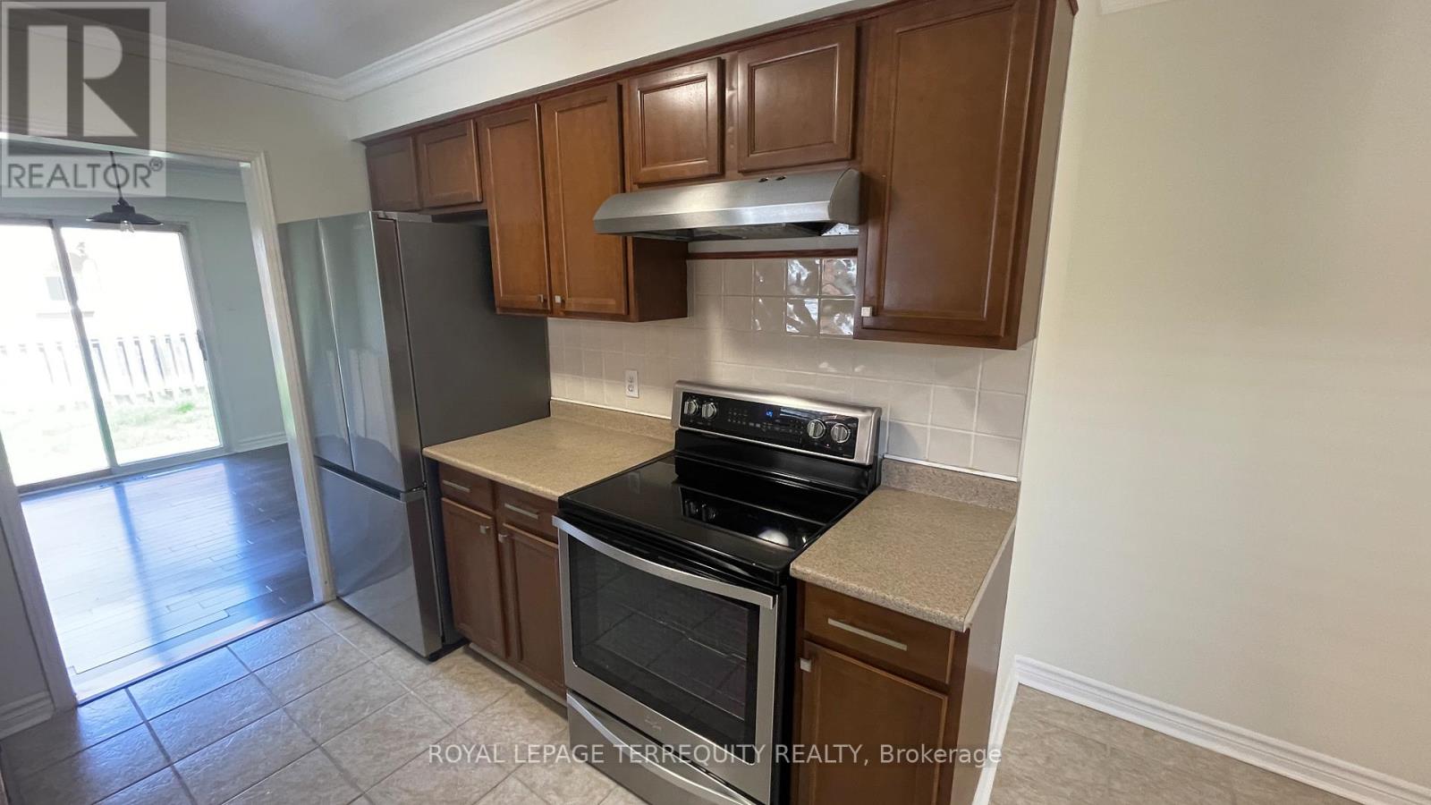 3151 Bracknell Crescent, Mississauga, Ontario  L5N 4W5 - Photo 8 - W13748794