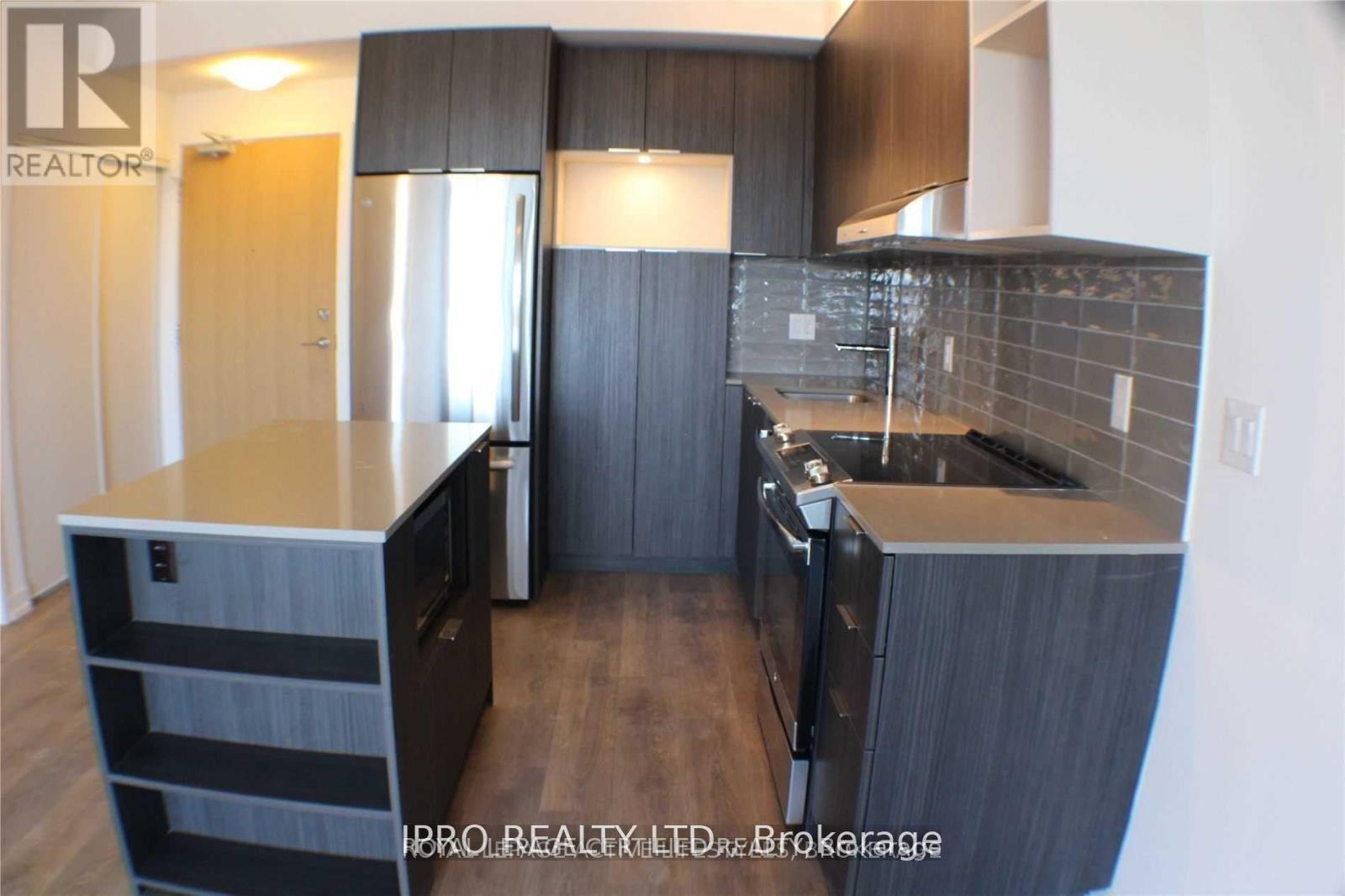 1008 - 2520 Eglinton Avenue W, Mississauga, Ontario  L5M 0Y4 - Photo 3 - W13748820