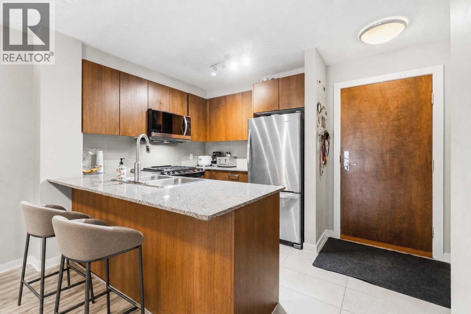 110 5889 Irmin Street, Burnaby, British Columbia  V5J 0C1 - Photo 7 - R3160508