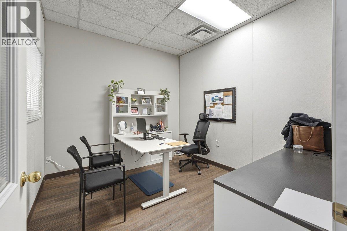 3003 30 Street, Vernon, British Columbia  V1T 9J5 - Photo 31 - 10399279