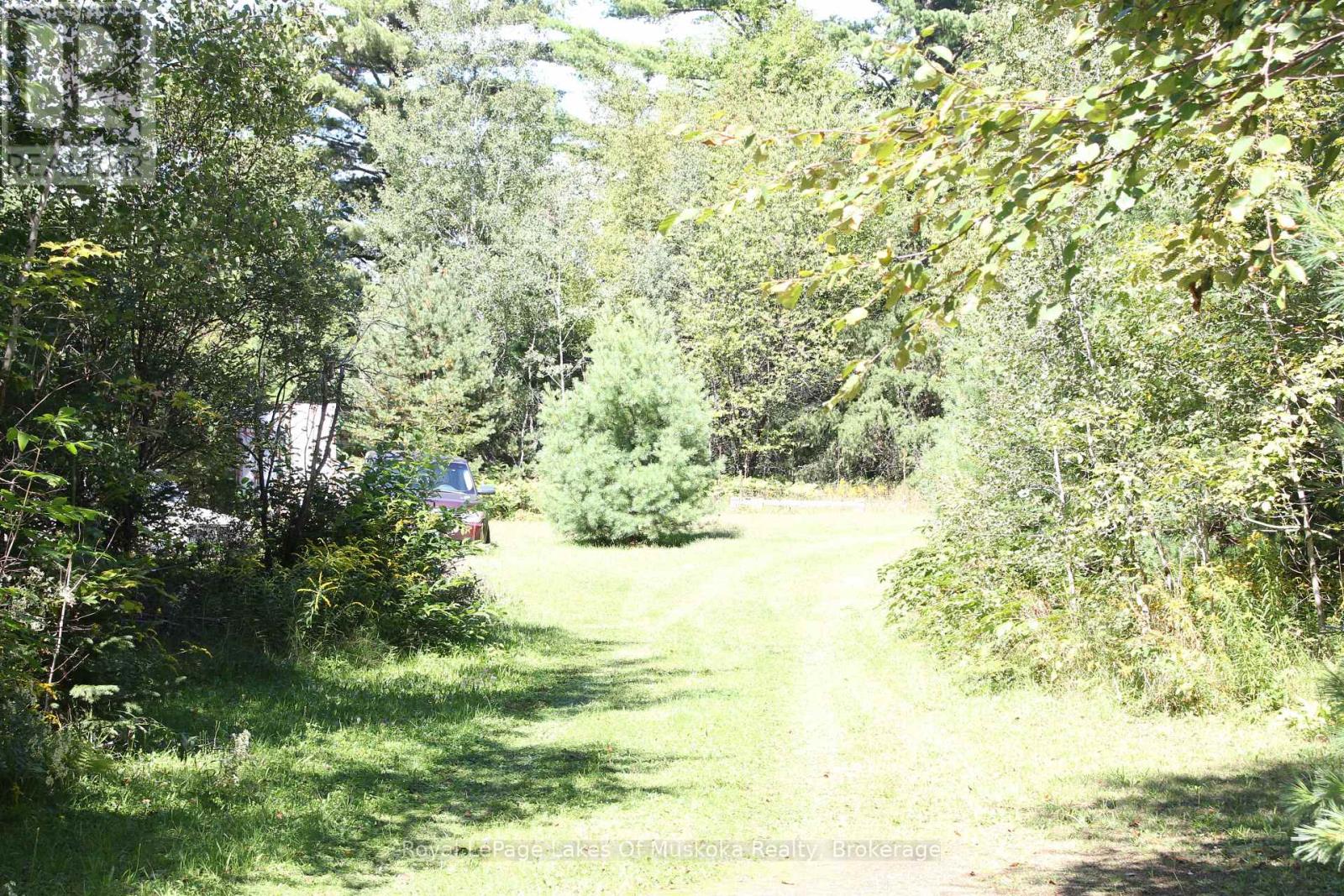 00 East Road, Lake Of Bays, Ontario  P0B 1A0 - Photo 2 - X13628606